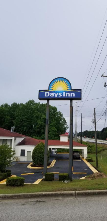Days Inn By Wyndham Augusta Near Fort Gordon エクステリア 写真